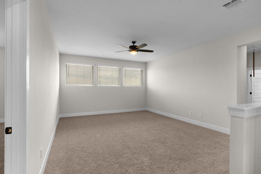 Spacious, unfurnished interior of a new home in The Grove at Blackhawk, Pflugerville (Image 19).