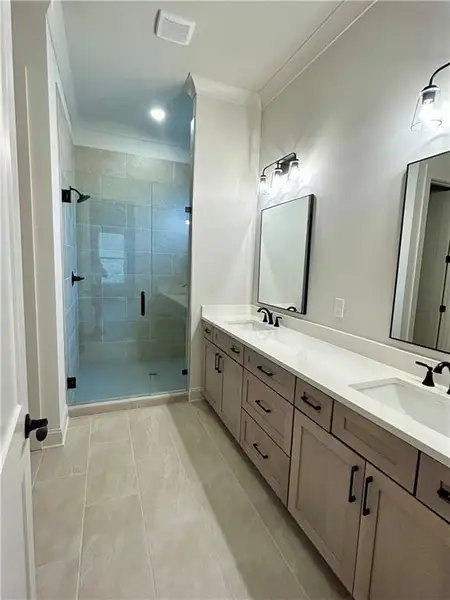 Furnished interior view inside a new home in , Waleska (Image 4).