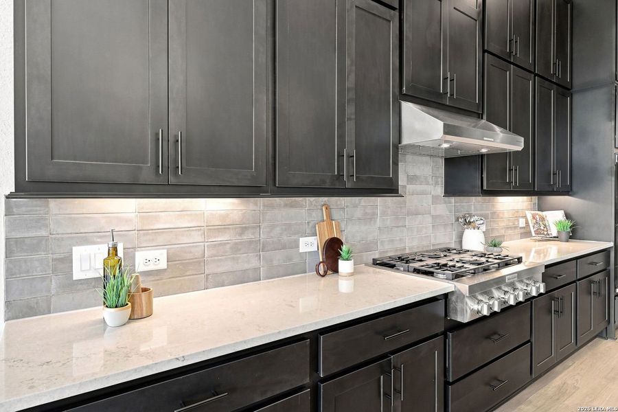 Furnished interior view inside a new home in Shavano Highlands, San Antonio (Image 10).