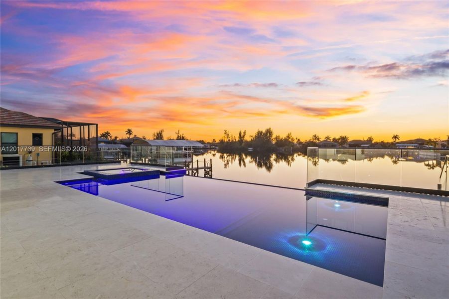 Community amenities in , Cape Coral (Image 39).