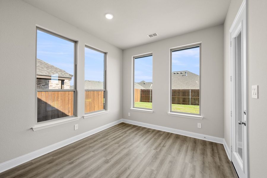 Spacious, unfurnished interior of a new home in The Oaks, Red Oak (Image 16). Spacious, unfurnished interior of a new home in The Oaks, Red Oak (Image 16).