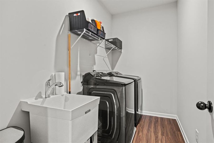 Furnished interior view inside a new home in , Acworth (Image 35).