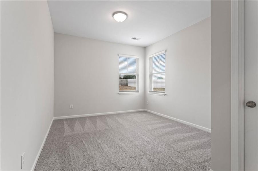 Spacious, unfurnished interior of a new home in Twin Lakes, Hoschton (Image 20).
