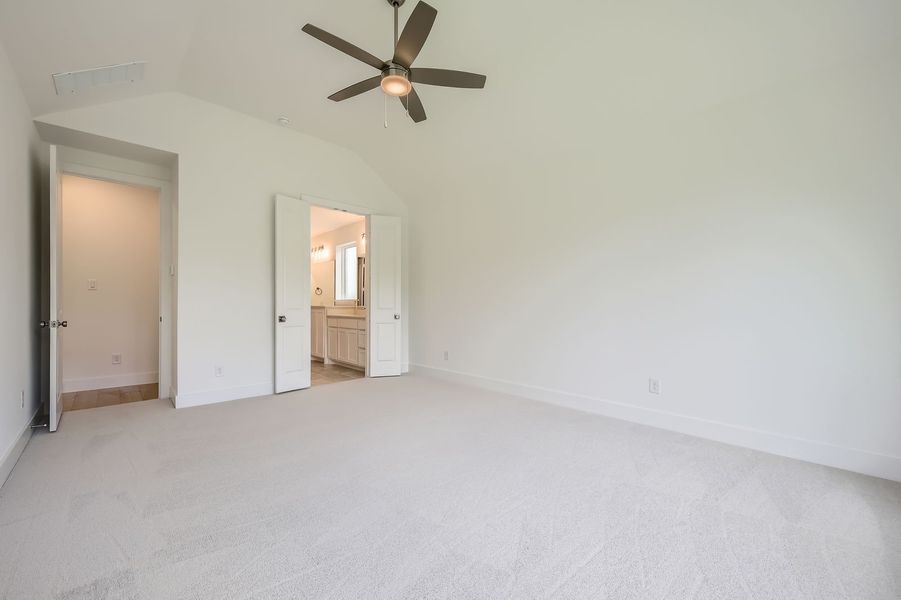 Plan 1563 Main Bedroom Representative Photo