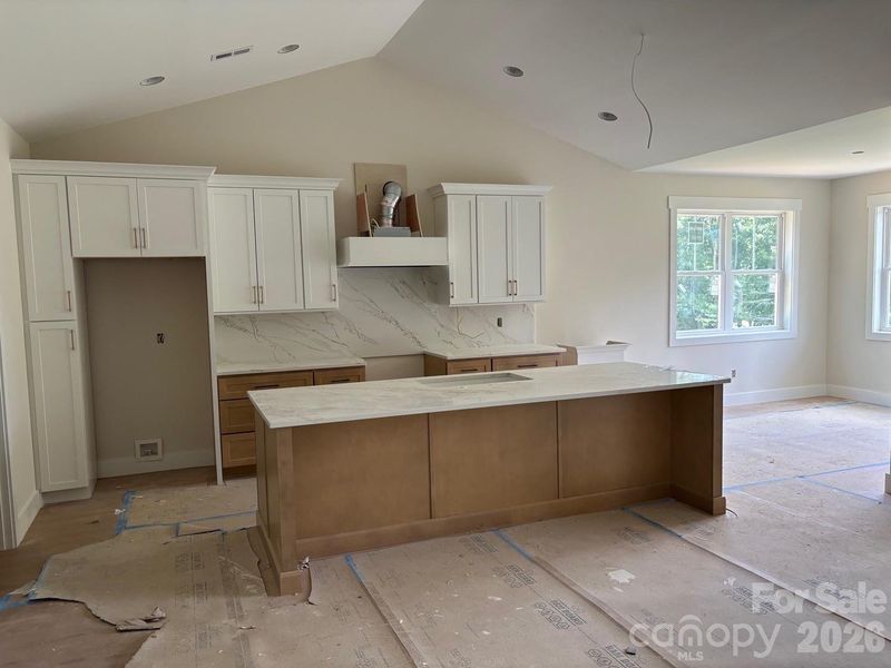 Open Kitchen