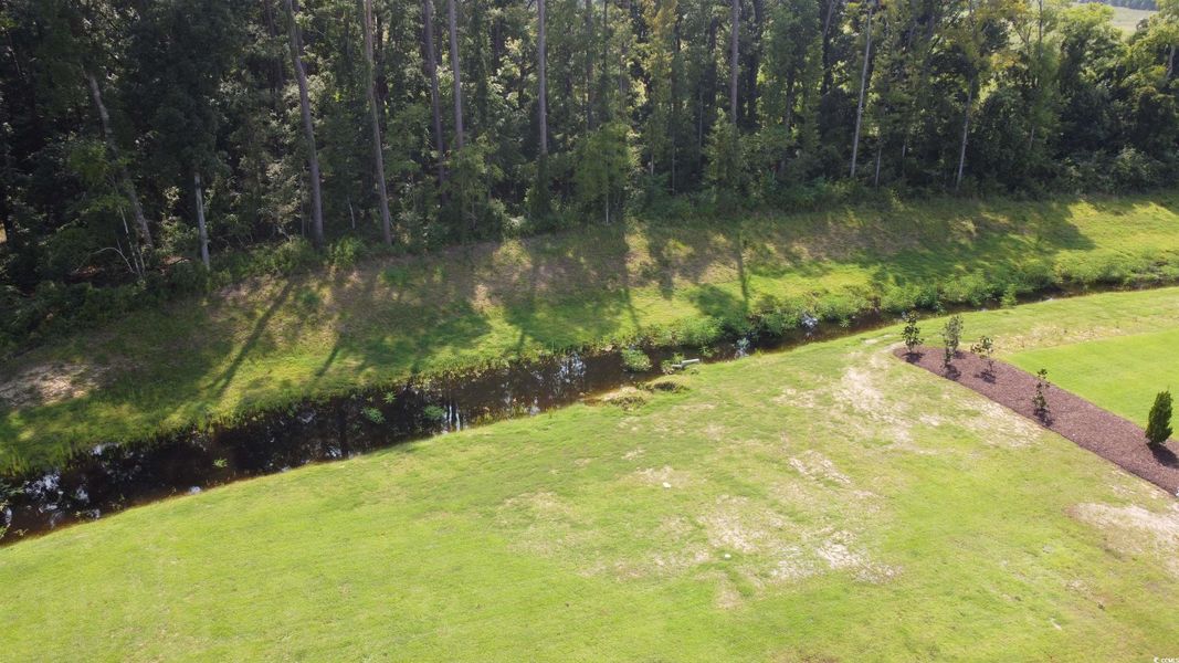 Image 12 of a home in Grissett Landing.