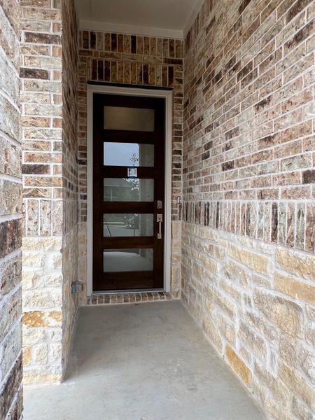Exterior details and patio area of a home in Rosenbusch Ranch, Leander (Image 3).