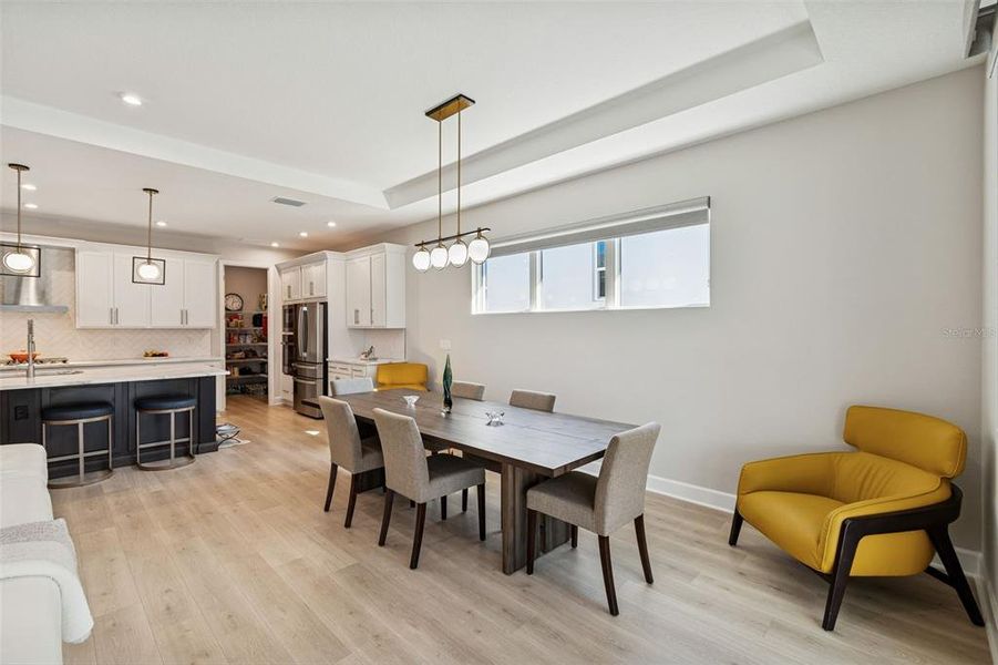 Furnished interior view inside a new home in , Tavares (Image 16).