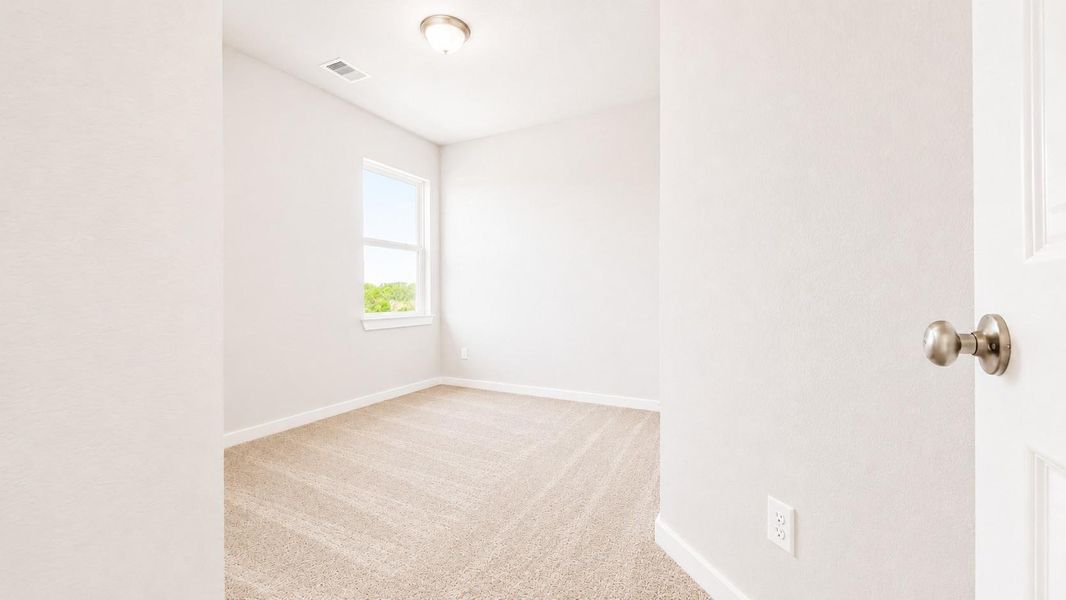 Spacious, unfurnished interior of a new home in Emberly  45', Beasley (Image 34).