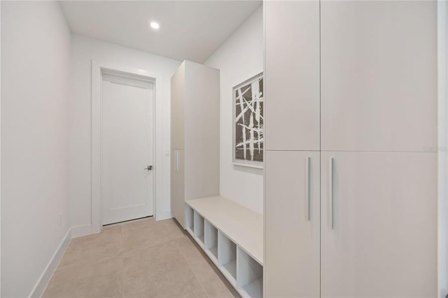 Furnished interior view inside a new home in , Sarasota (Image 43).