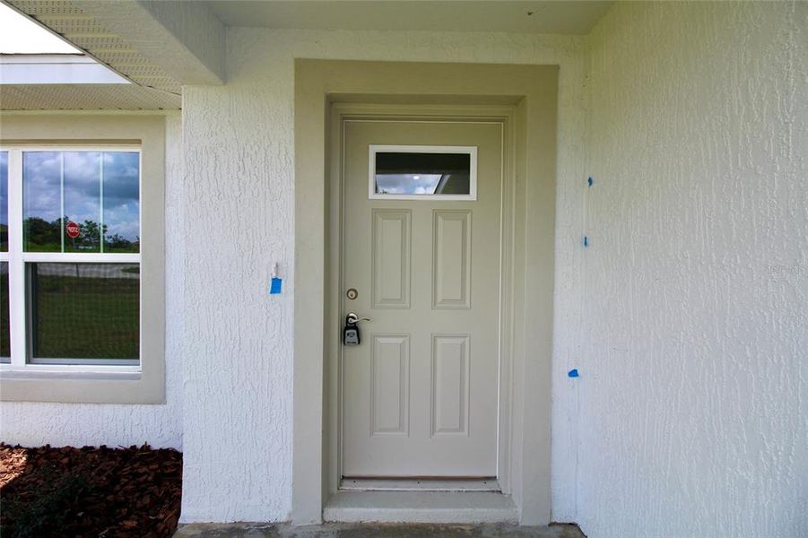 Exterior details and patio area of a home in , Ocala (Image 12).