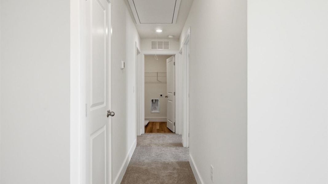 Spacious, unfurnished interior of a new home in Millstone Village, Morristown (Image 19).