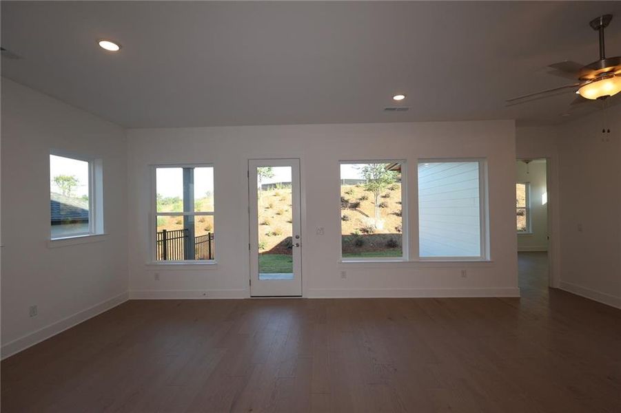 Spacious, unfurnished interior of a new home in , Gainesville (Image 9). Spacious, unfurnished interior of a new home in , Gainesville (Image 9).