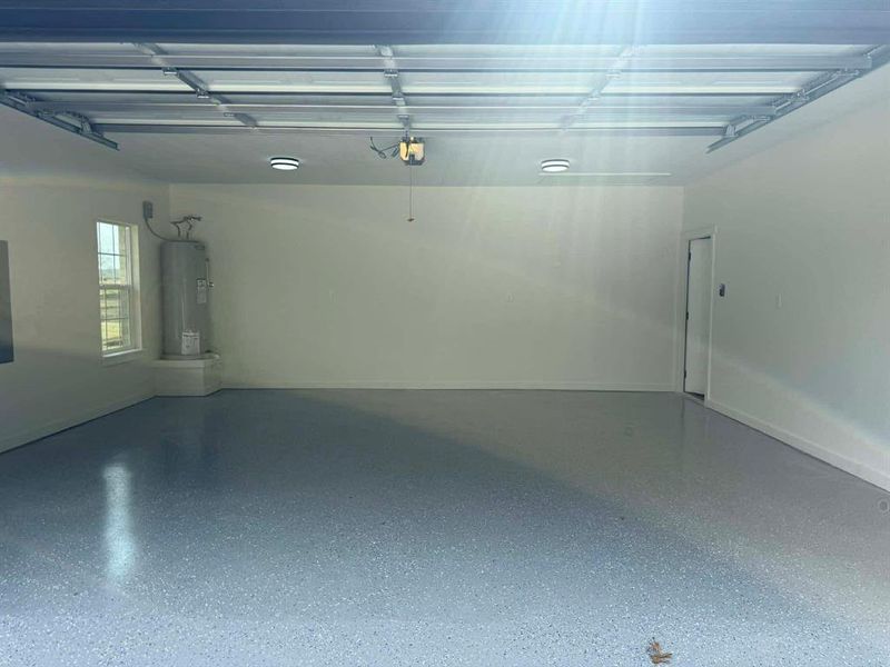 Spacious, unfurnished interior of a new home in , Ector (Image 19).