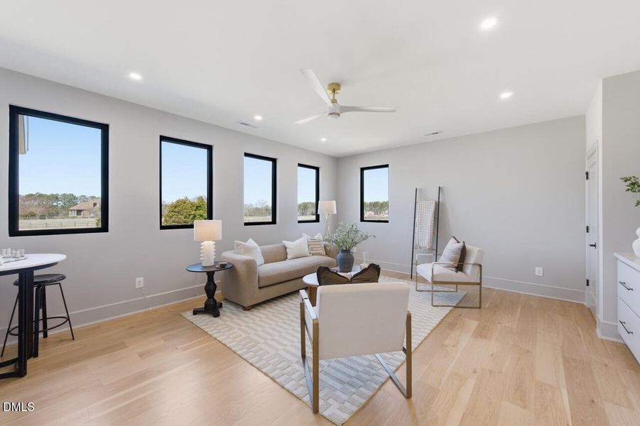 5856 Carriage Gate-62