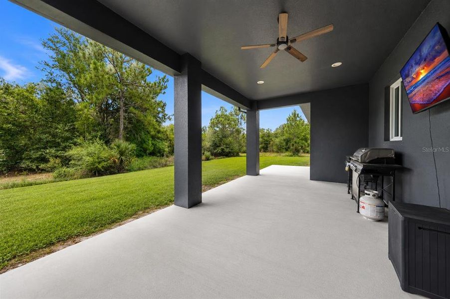 Exterior details and patio area of a home in , Punta Gorda (Image 26). Exterior details and patio area of a home in , Punta Gorda (Image 26).