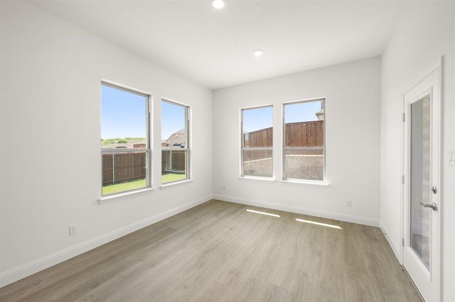 4304 Knight- Dining-1 4304 Knight- Dining-1