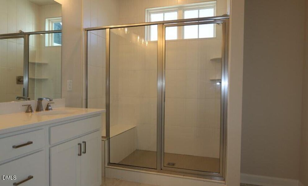 111 HV Mews primary bath 111 HV Mews primary bath