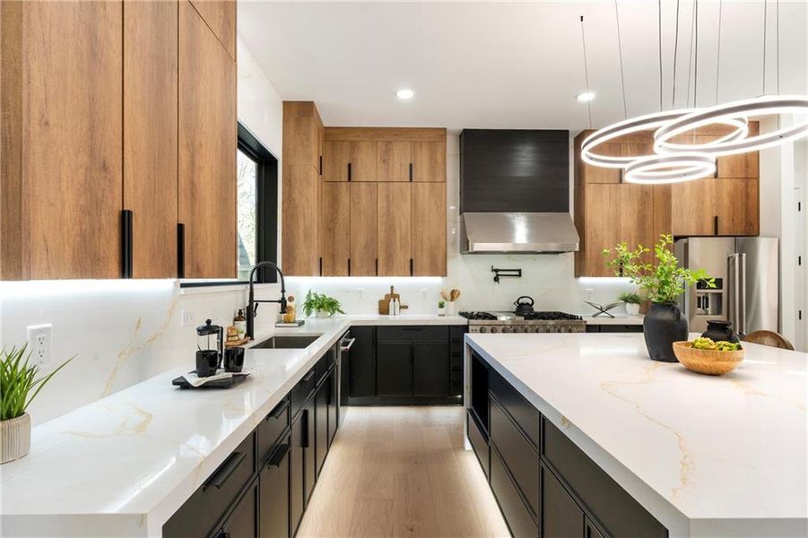 Furnished interior view inside a new home in , Decatur (Image 57).