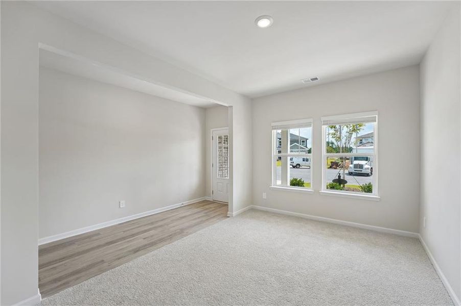 Spacious, unfurnished interior of a new home in Northwoods at Mirror Lake, Villa Rica (Image 31).