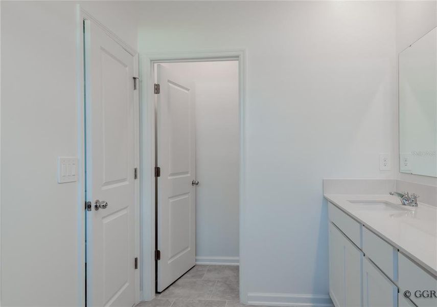 Furnished interior view inside a new home in , Davenport (Image 6).