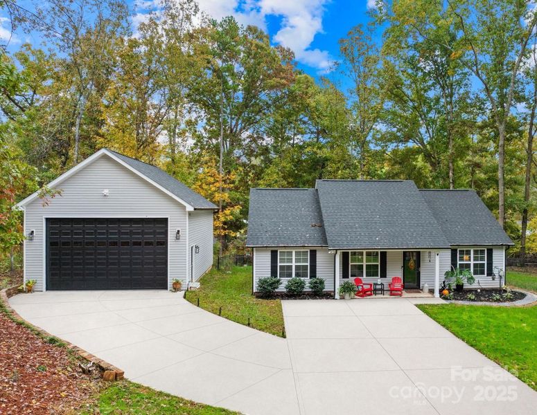 Image 9 of a home in .