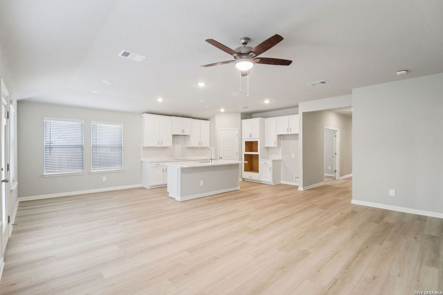 Spacious, unfurnished interior of a new home in Sagebrooke - Classic Series, San Antonio (Image 40).