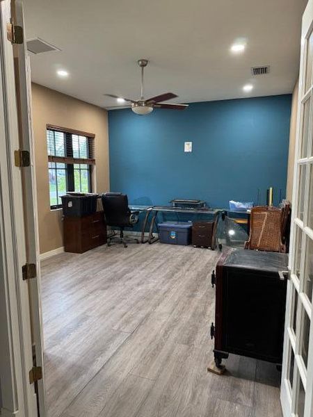 Image 32 of a home in .