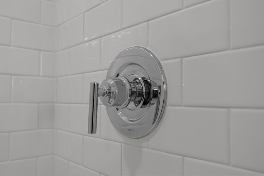 Close-up of interior finishes inside a home in Allen Park, Raleigh (Image 15).