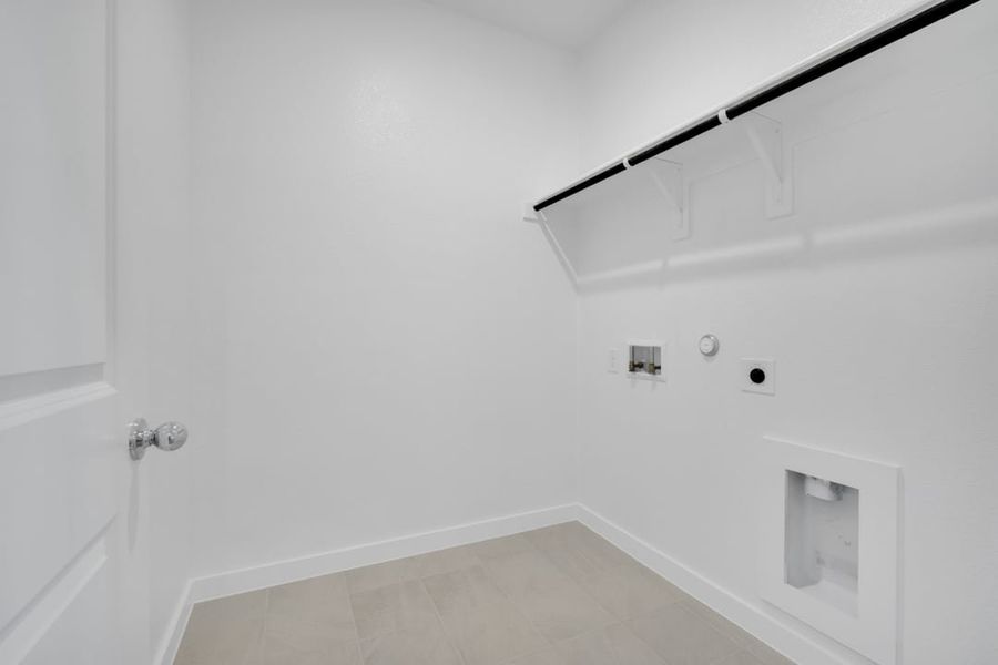 Representative unfurnished interior of a home built from the The Amherst by Lillian Custom Homes in Tabor Ranch, Ponder (Image 22). Representative unfurnished interior of a home built from the The Amherst by Lillian Custom Homes in Tabor Ranch, Ponder (Image 22).
