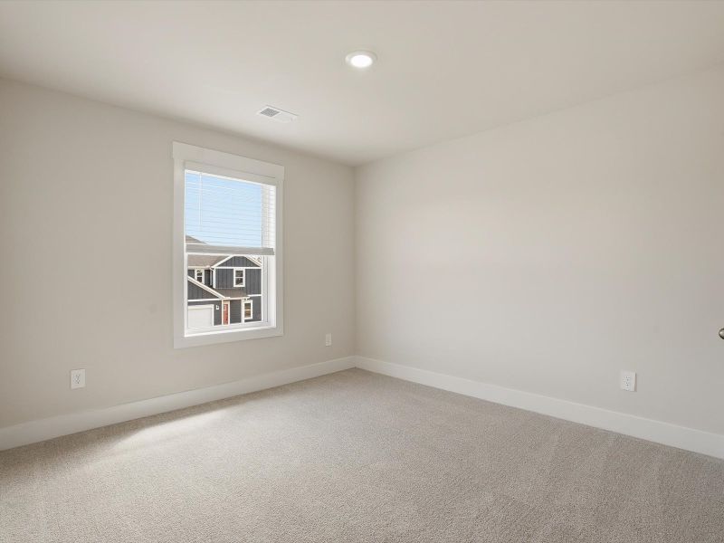 Spacious, unfurnished interior of a new home in Crossing at Abner Creek, Greer (Image 18). Spacious, unfurnished interior of a new home in Crossing at Abner Creek, Greer (Image 18).