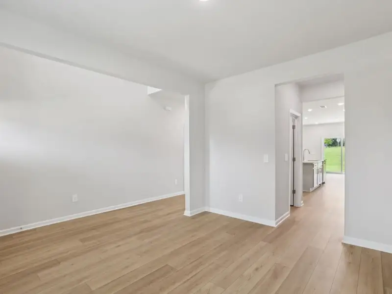 Spacious, unfurnished interior of a new home in Oakwood, Mebane (Image 9).