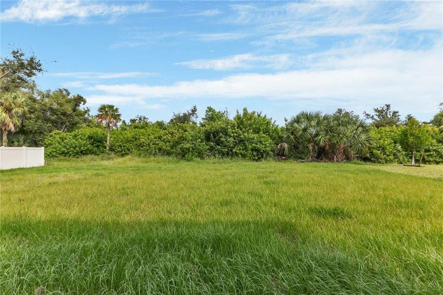 Natural landscape and outdoor views near in Port Charlotte (Image 30). Natural landscape and outdoor views near in Port Charlotte (Image 30).
