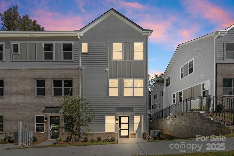 Image 28 of a home in . Image 28 of a home in .