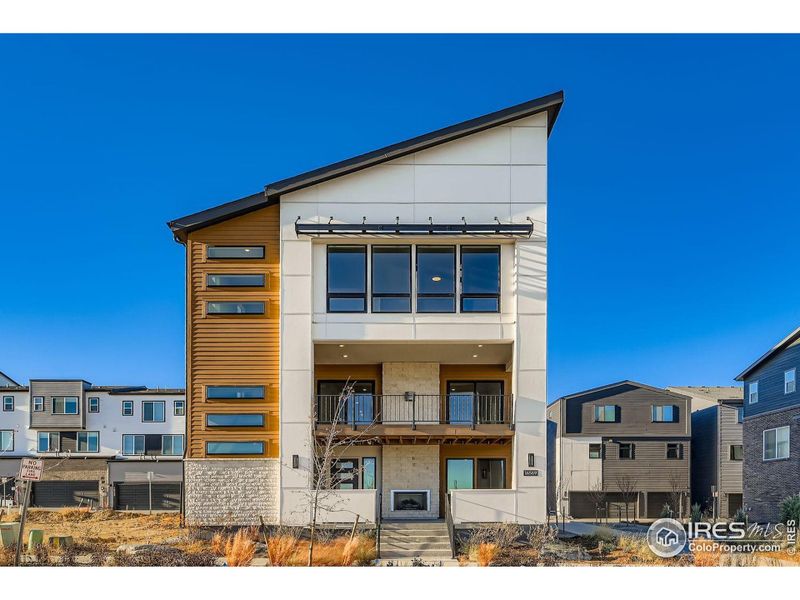 Image 42 of a home in Baseline.