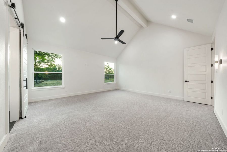 Spacious, unfurnished interior of a new home in , Castroville (Image 30).