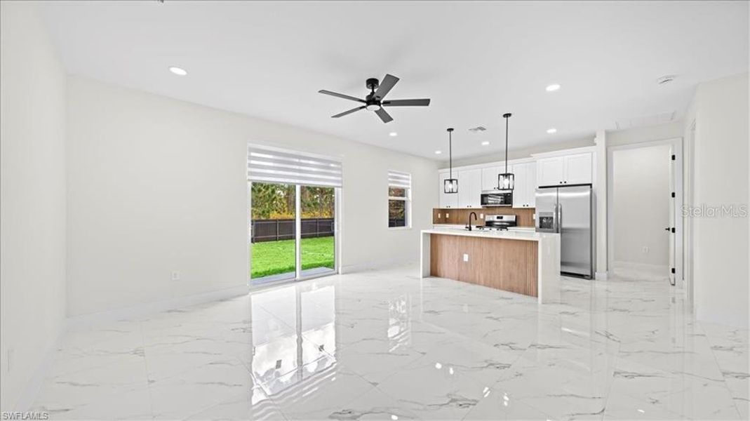 Spacious, unfurnished interior of a new home in , Lehigh Acres (Image 36).
