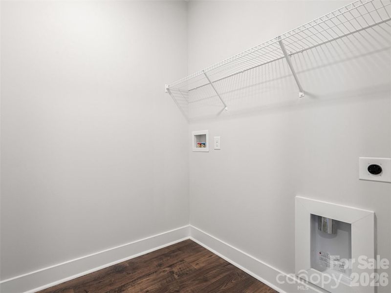 Spacious, unfurnished interior of a new home in , Weaverville (Image 20).