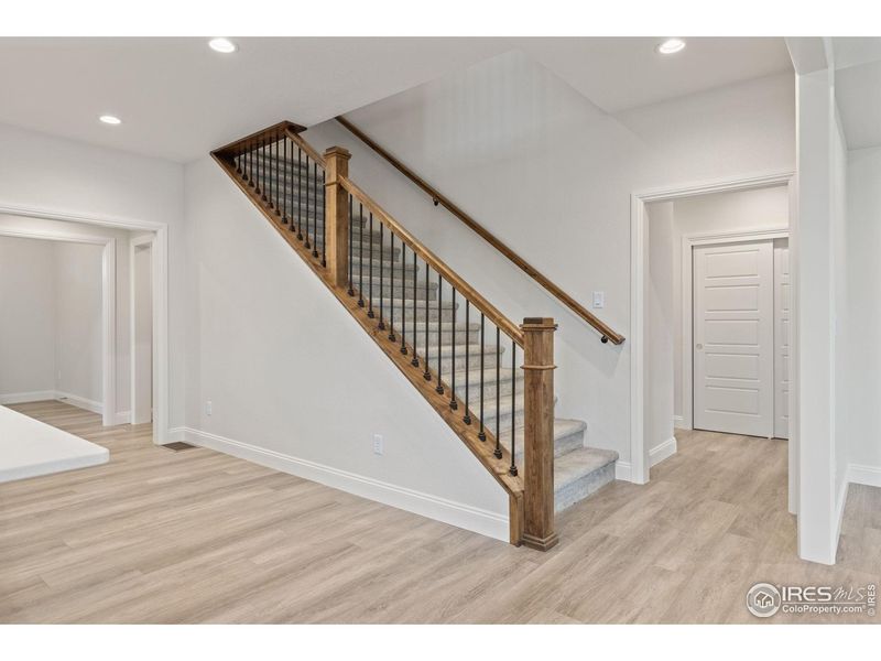 Spacious, unfurnished interior of a new home in Cottages at Kelly Farm, Greeley (Image 16).
