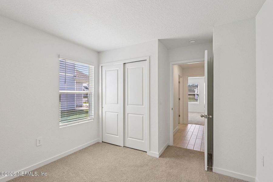 Spacious, unfurnished interior of a new home in Kings Preserve, Jacksonville (Image 16).
