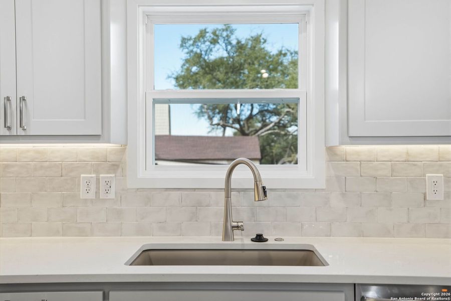 Close-up of interior finishes inside a home in , Canyon Lake (Image 15).