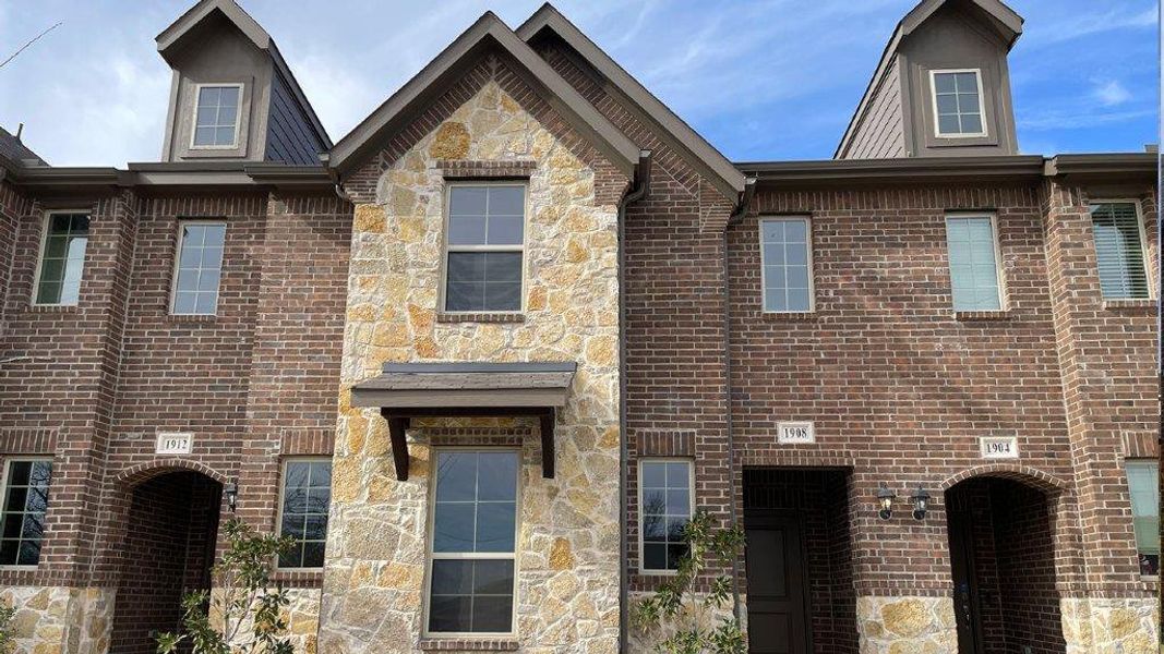 Front exterior of a new home in Liberty Crossing, Royse City, TX, highlighting curb appeal (Image 1). Front exterior of a new home in Liberty Crossing, Royse City, TX, highlighting curb appeal (Image 1).