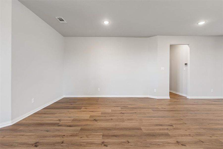 Spacious, unfurnished interior of a new home in Covenant Park, Springtown (Image 15). Spacious, unfurnished interior of a new home in Covenant Park, Springtown (Image 15).