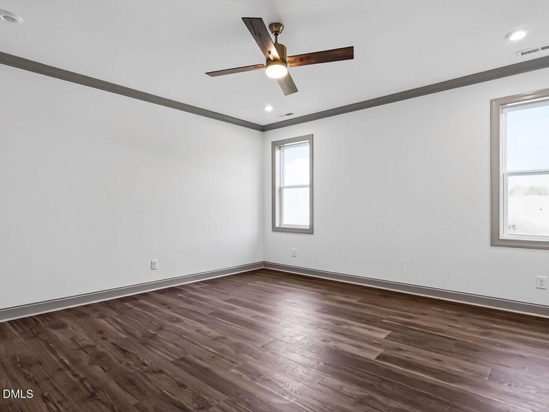 020-1280x960-primary-br 020-1280x960-primary-br