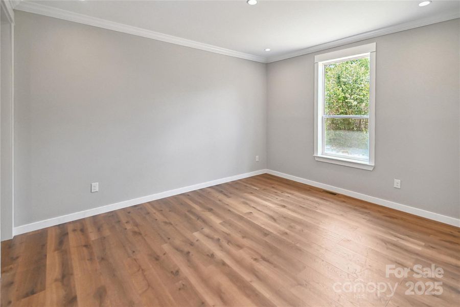 Spacious, unfurnished interior of a new home in , Morganton (Image 27).