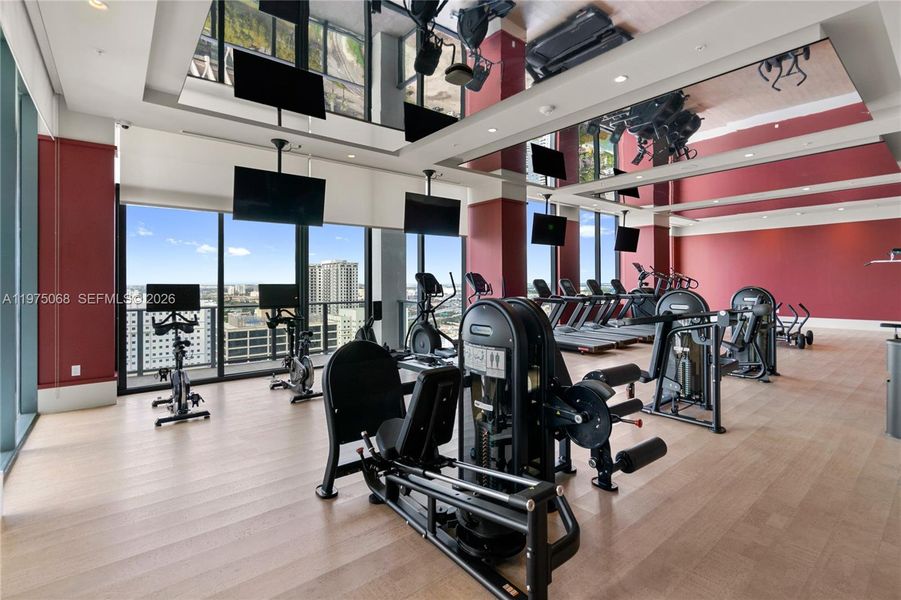 Community amenities in , Miami (Image 47).