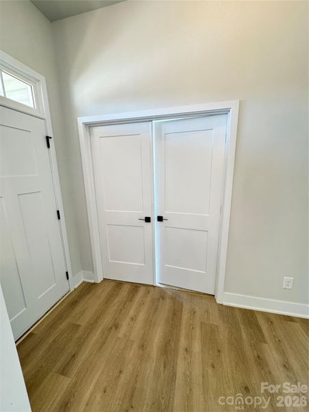 Spacious, unfurnished interior of a new home in Kerns Ridge, Salisbury (Image 18).