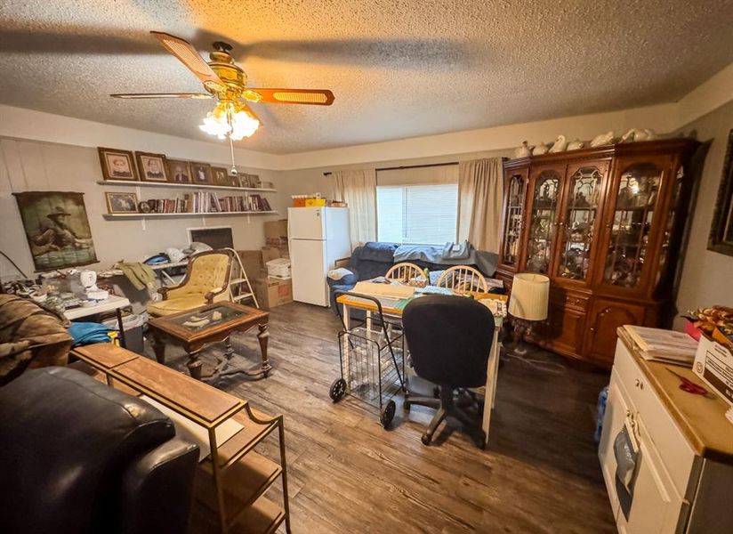 Furnished interior view inside a new home in , Brownwood (Image 17).