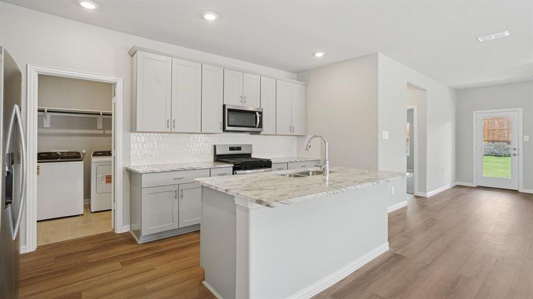 Photo is not of the actual home, but is an inspirational photo of builder’s model home and may depict options, furnishings, and/or decorator features that are not included. Photo is not of the actual home, but is an inspirational photo of builder’s model home and may depict options, furnishings, and/or decorator features that are not included.