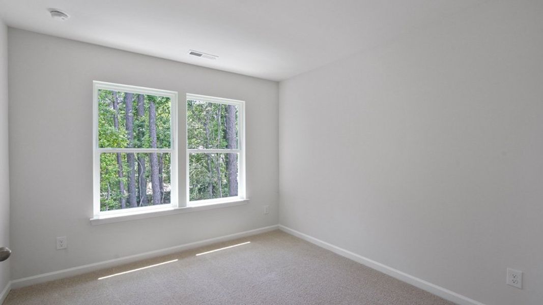 Spacious, unfurnished interior of a new home in The Grove at Glennview, Kernersville (Image 22).